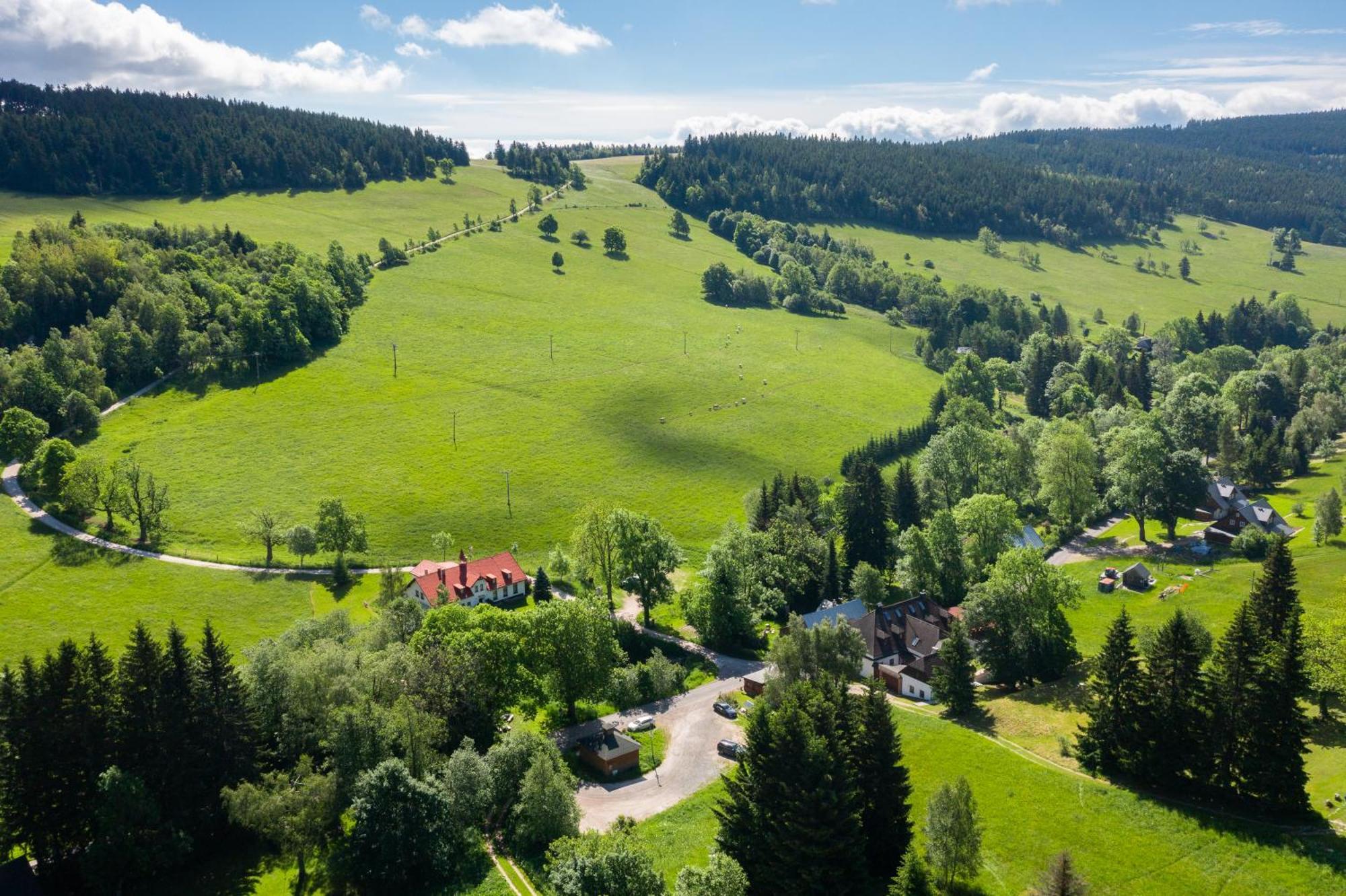 Penzion Stara Celnice Pec pod Snezkou Exterior foto